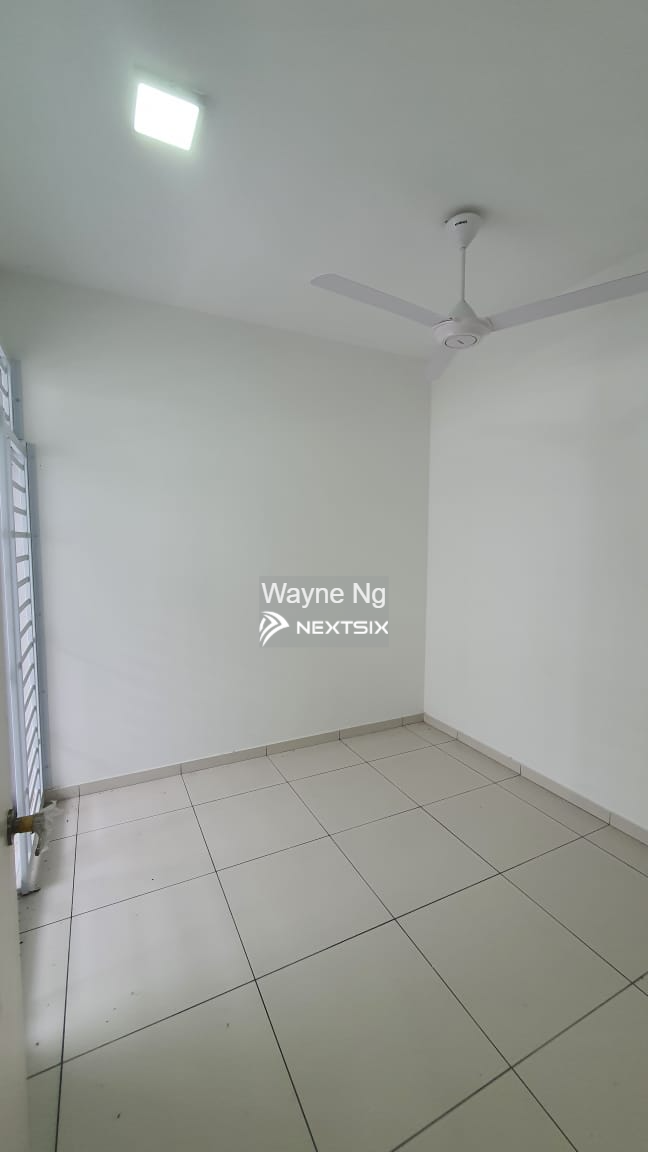 2-sty Superlink House For Sale in Gelang Patah Johor - Image 8