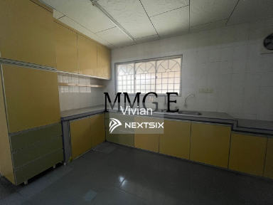 2-sty Terrace/Link House For Sale in Klang Selangor - Image 3