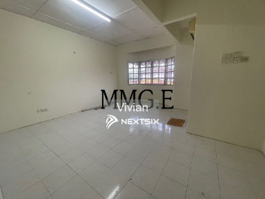 2-sty Terrace/Link House For Sale in Klang Selangor - Image 8