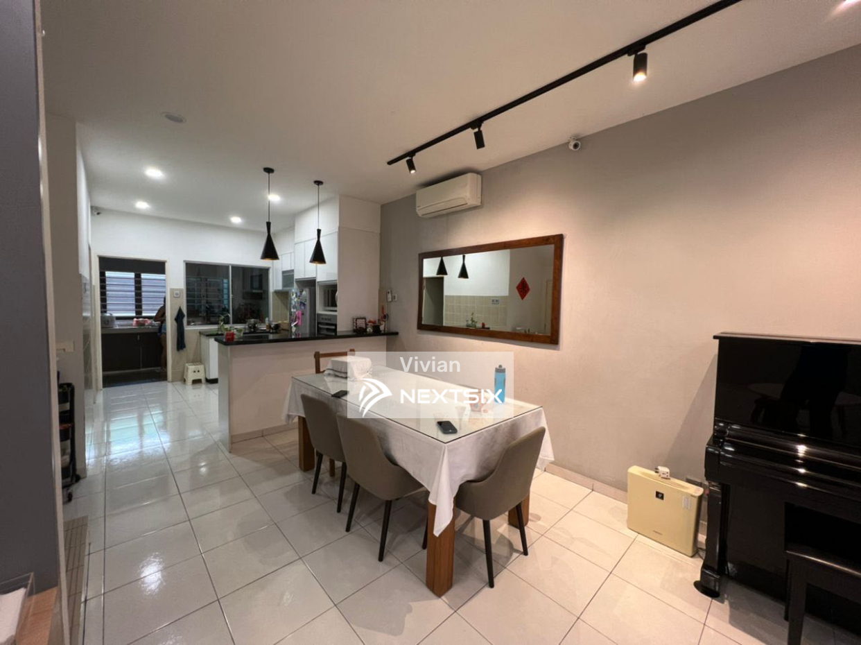 2-sty Terrace/Link House For Sale in Setia Alam Selangor - Image 2