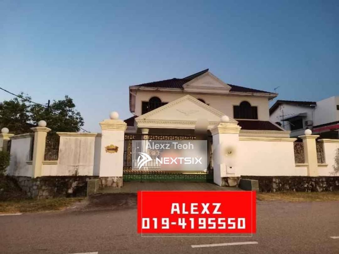 Bungalow For Sale in Tanjung Bungah Penang