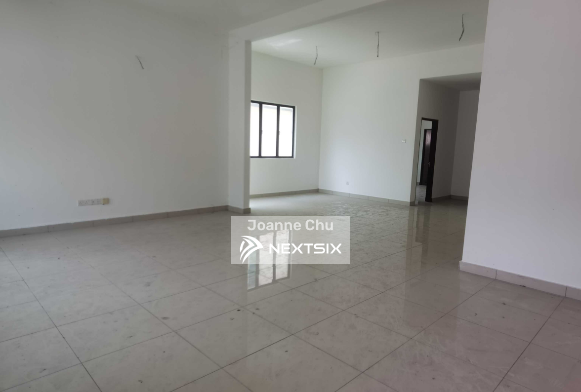 2-sty Terrace/Link House For Sale in Bandar Damai Perdana Wilayah Persekutuan Kuala Lumpur - Image 5
