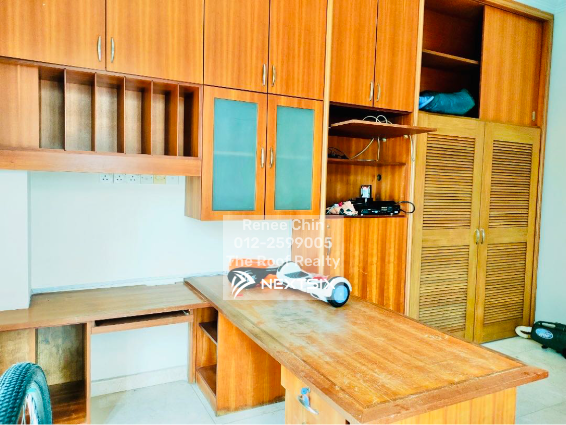 Bungalow For Rent in Sri Petaling Wilayah Persekutuan Kuala Lumpur - Image 4