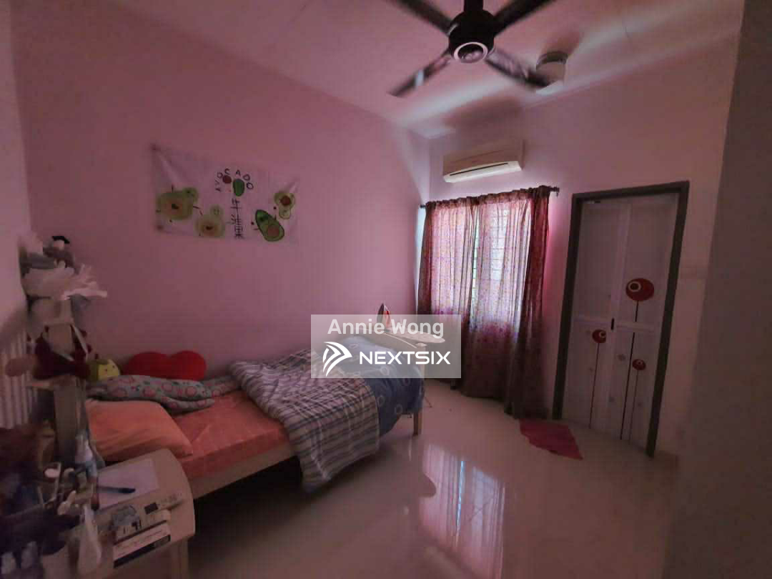 2-sty Terrace/Link House For Sale in Kota Kemuning Selangor - Image 6