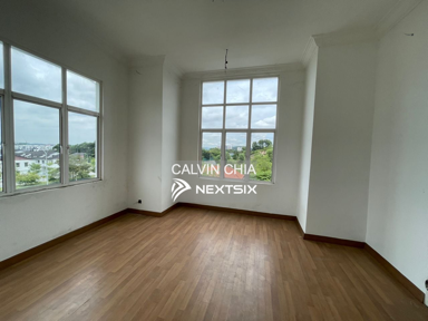 3-sty Superlink House For Sale in Setia Alam Selangor - Image 6