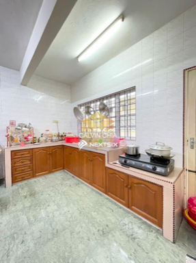 2-sty Superlink House For Sale in Klang Selangor - Image 6