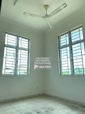 1.5-sty Terrace/Link House For Sale in Durian Tunggal Melaka - Image 7