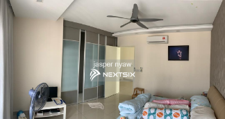 Semi-detached House For Sale in Rawang Selangor