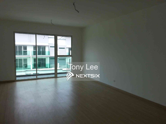 3-sty Terrace/Link House For Sale in Puchong Selangor - Image 12