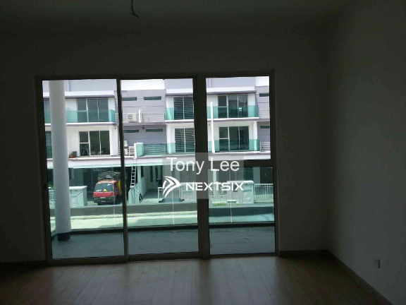 3-sty Terrace/Link House For Sale in Puchong Selangor - Image 6