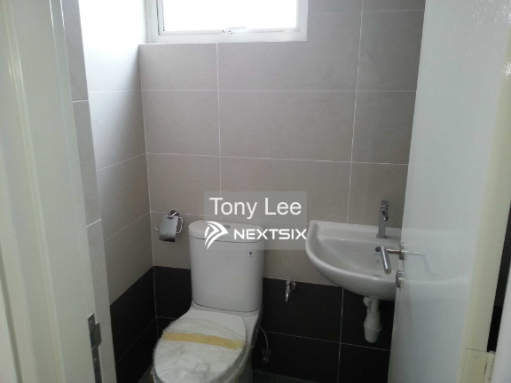 3-sty Terrace/Link House For Sale in Puchong Selangor - Image 7