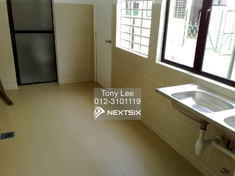 2.5-sty Terrace/Link House For Sale in Bandar Puteri Puchong Selangor - Image 6