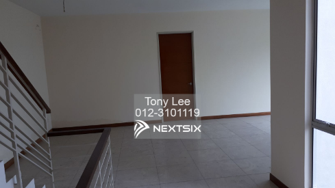 3-sty Superlink House For Sale in Puchong Selangor - Image 9