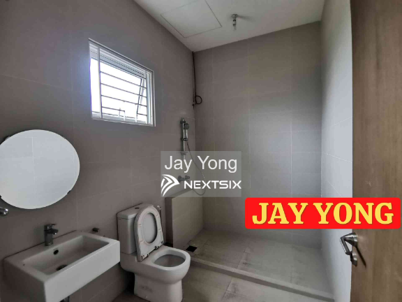 3-sty Terrace/Link House For Sale in Tanjung Bungah Penang - Image 10