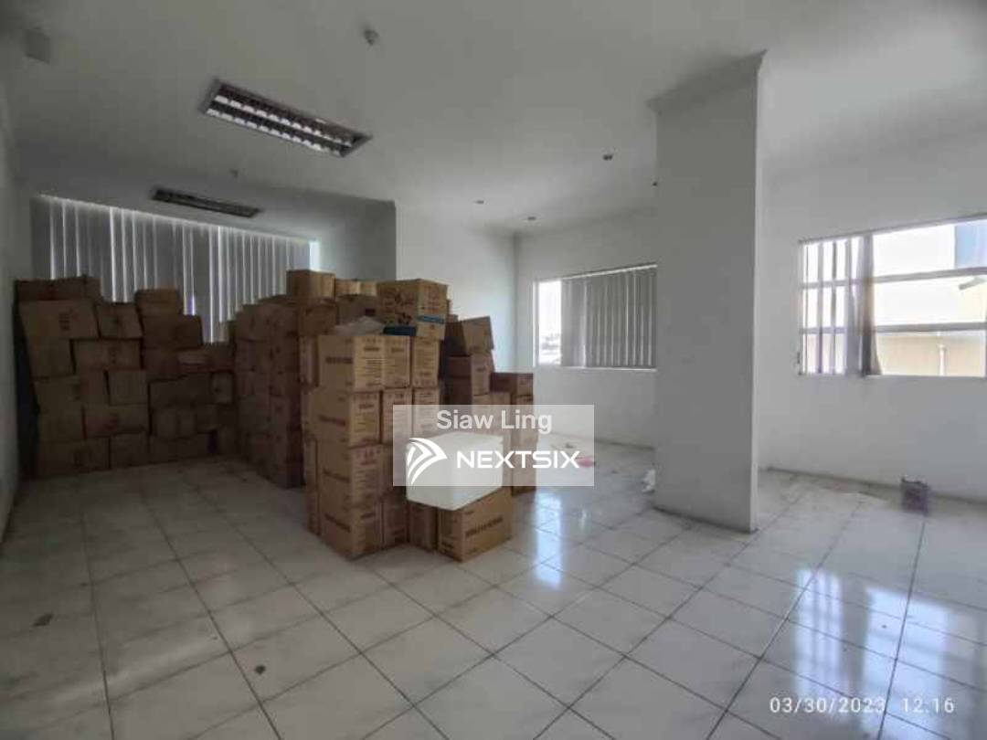 Warehouse For Rent in Kuching Sarawak - Image 5