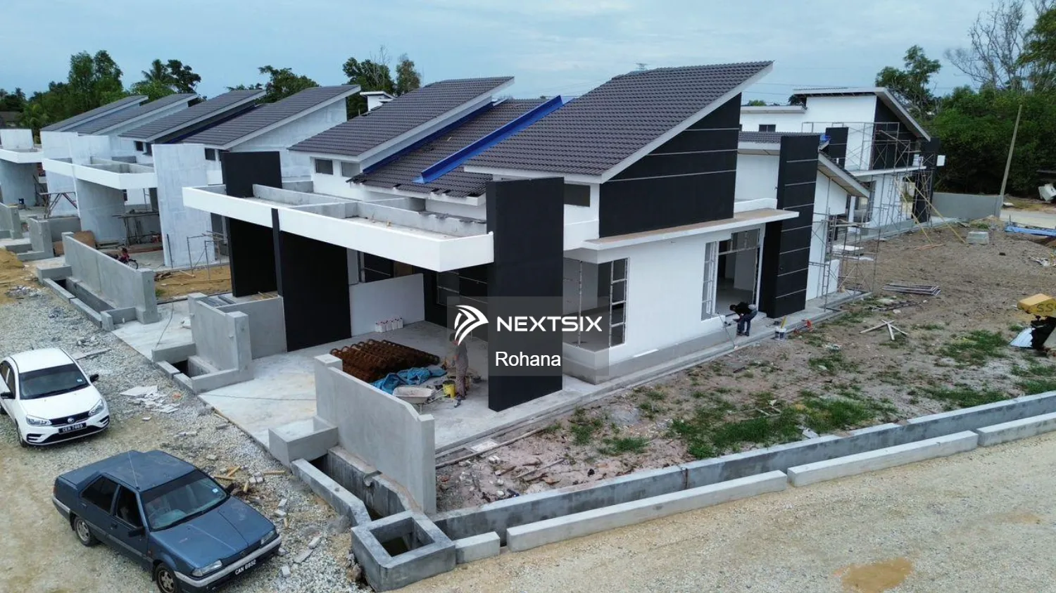 Semi-detached House For Sale in Pekan Pahang