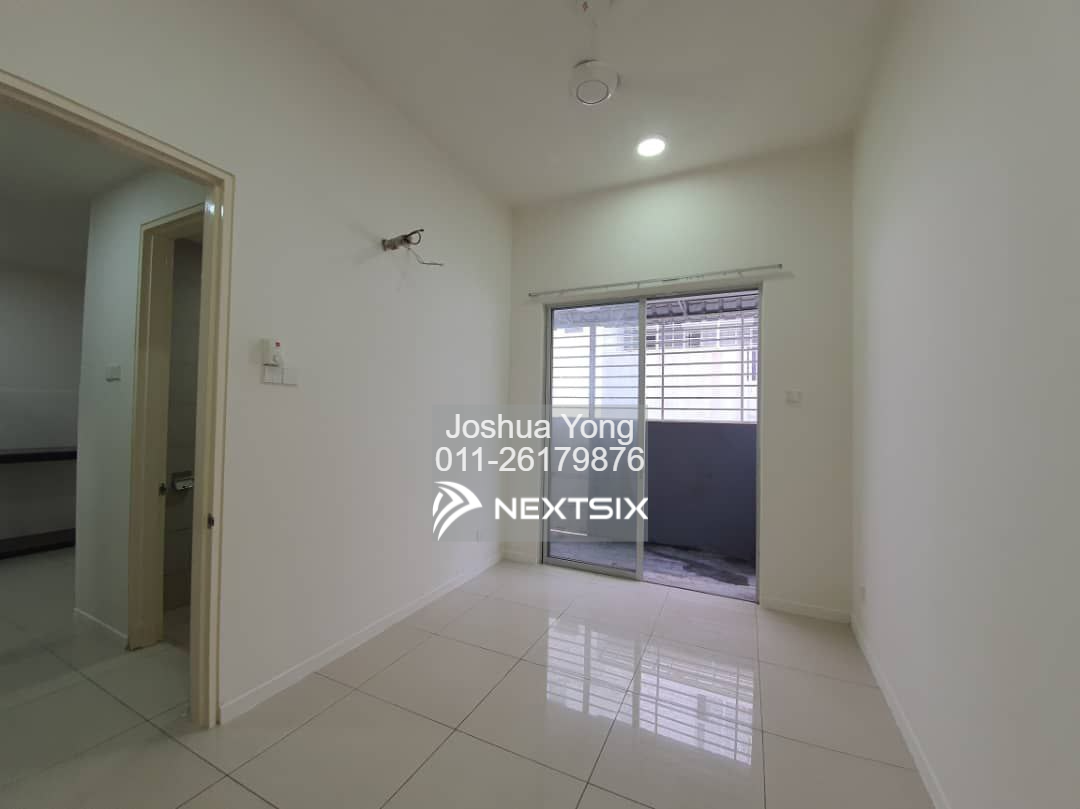 3-sty Superlink House For Sale in Kajang Selangor - Image 9