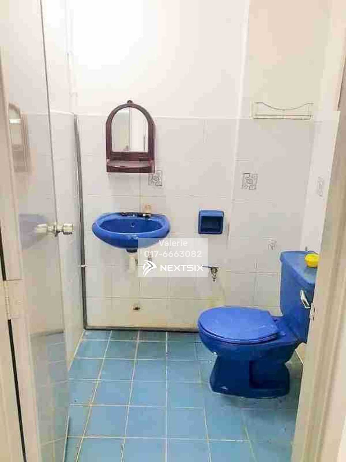 Condominium For Sale in Petaling Jaya Selangor - Image 5