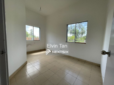 2-sty Superlink House For Sale in Kuala Selangor Selangor - Image 6