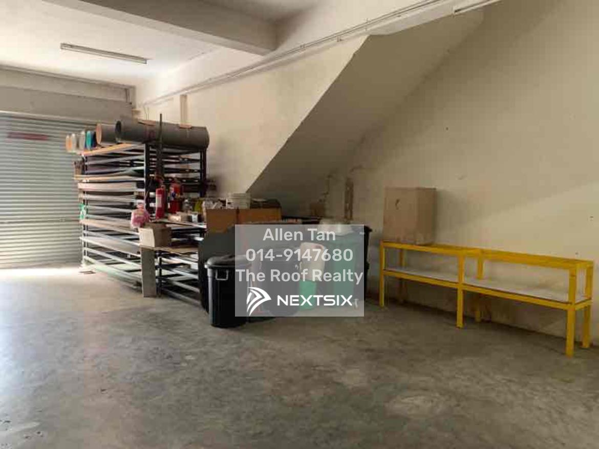 Shop For Rent in Ulu Tiram Johor