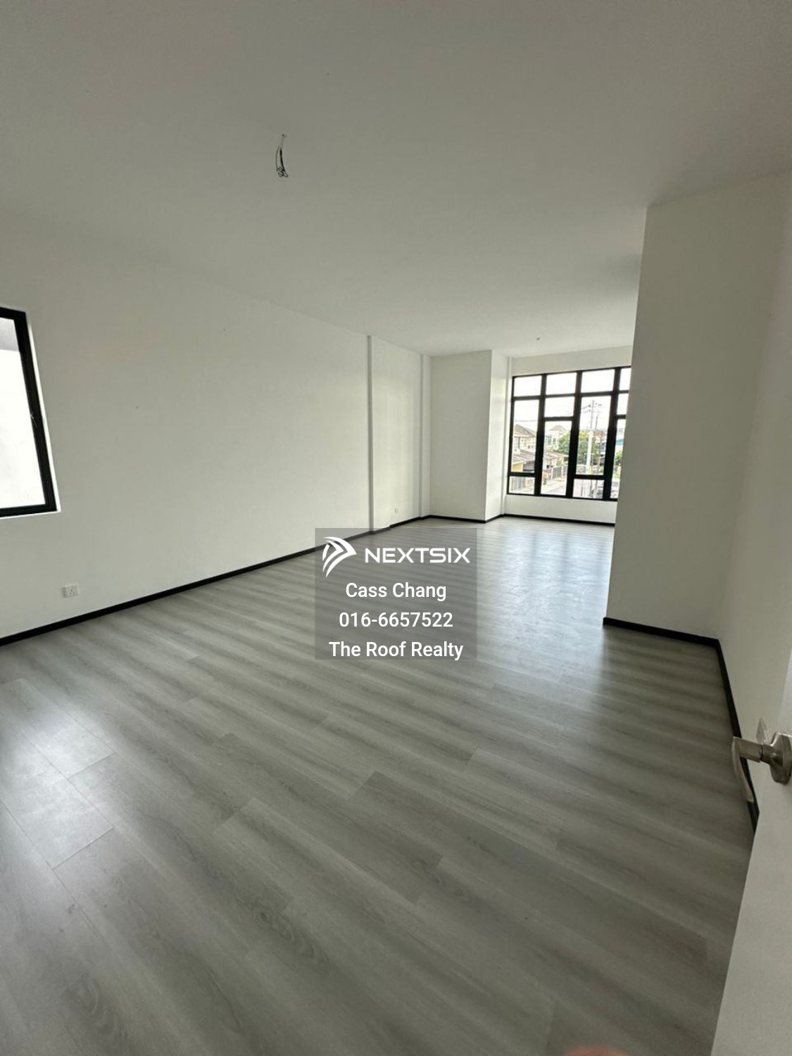 Semi-detached House For Sale in Kuching Sarawak - Image 8