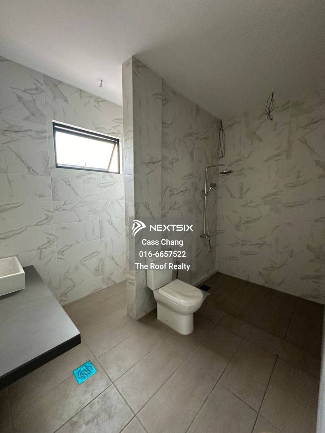 Semi-detached House For Sale in Kuching Sarawak - Image 9