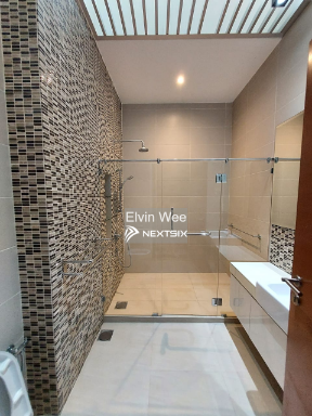 1.5-sty Terrace/Link House For Sale in Kuching Sarawak - Image 11