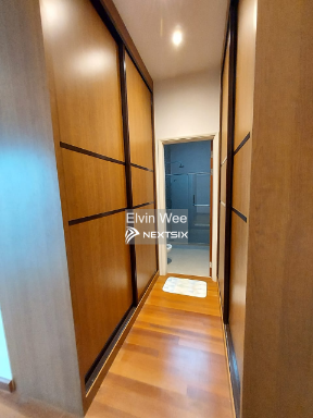 1.5-sty Terrace/Link House For Sale in Kuching Sarawak - Image 9