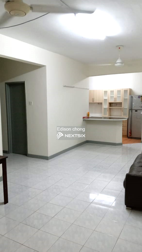 Apartment For Sale in Kota Damansara Selangor - Image 4