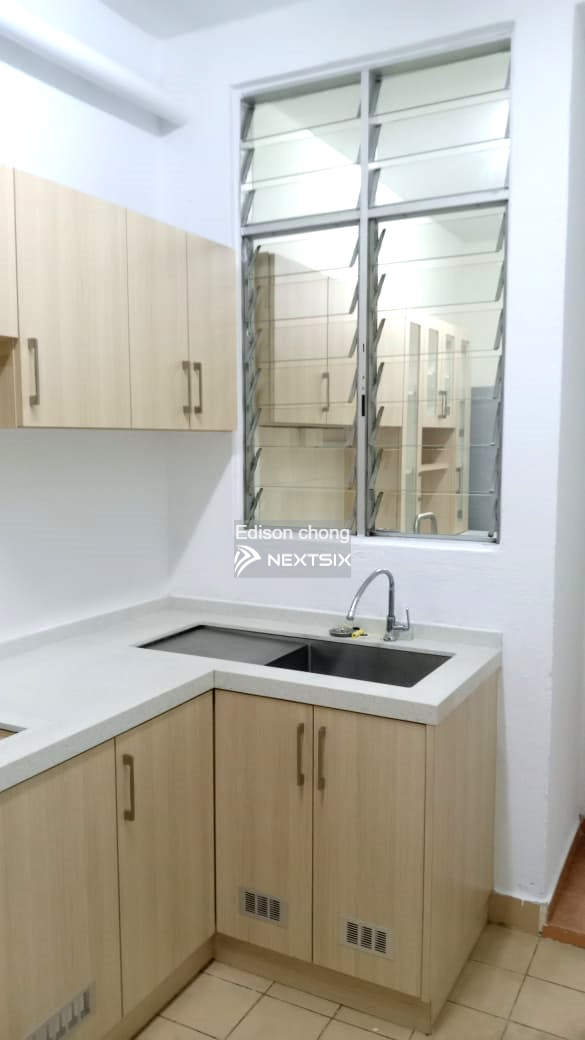 Apartment For Sale in Kota Damansara Selangor - Image 5