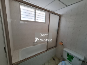 Condominium For Sale in Georgetown Penang - Image 11