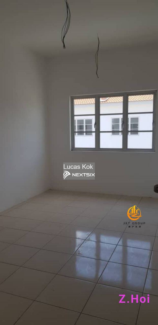 2-sty Superlink House For Sale in Klang Selangor - Image 6