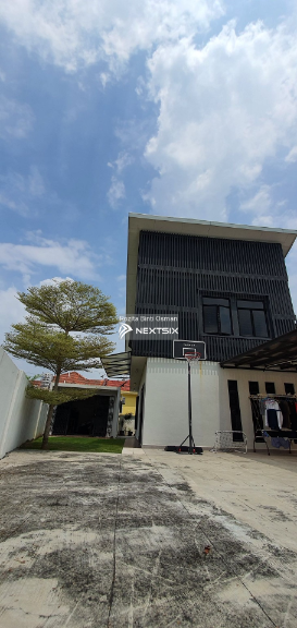 2-sty Superlink House For Sale in Shah Alam Selangor - Image 6