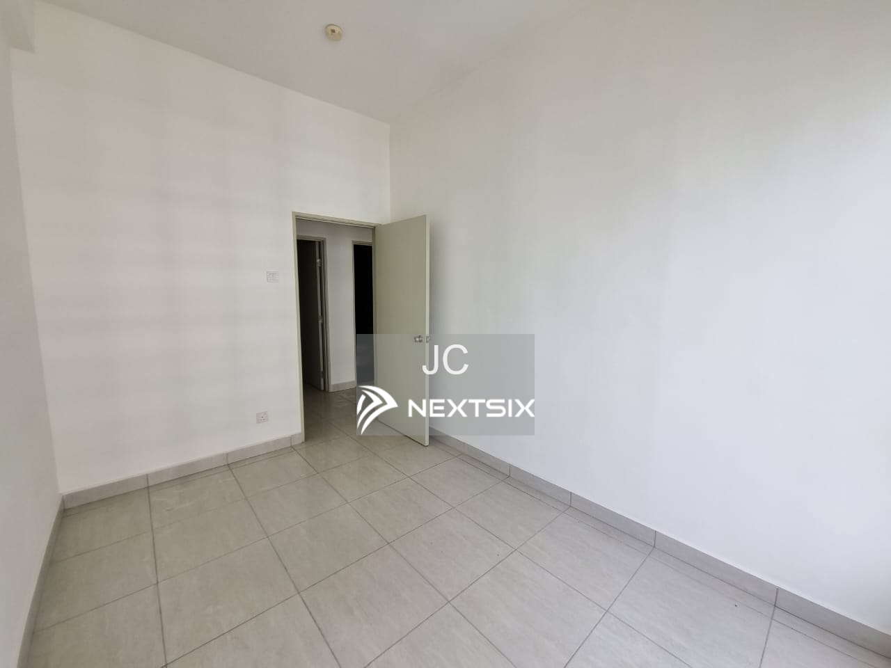 Condominium For Sale in Tanjong Duabelas Selangor - Image 6