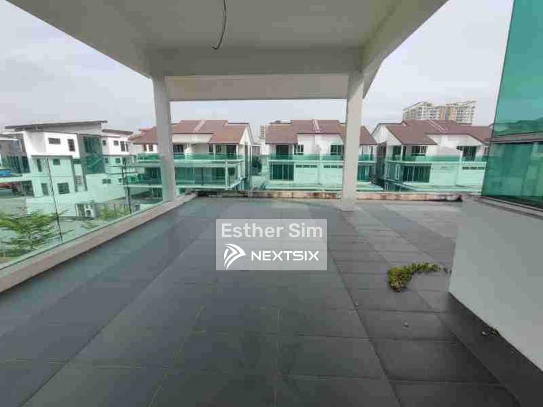 Semi-detached House For Sale in Seberang Jaya Penang - Image 6