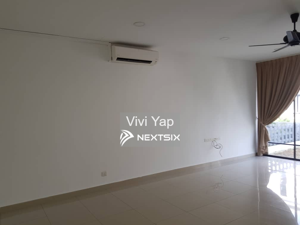 3-sty Terrace/Link House For Sale in Seri Kembangan Selangor - Image 5