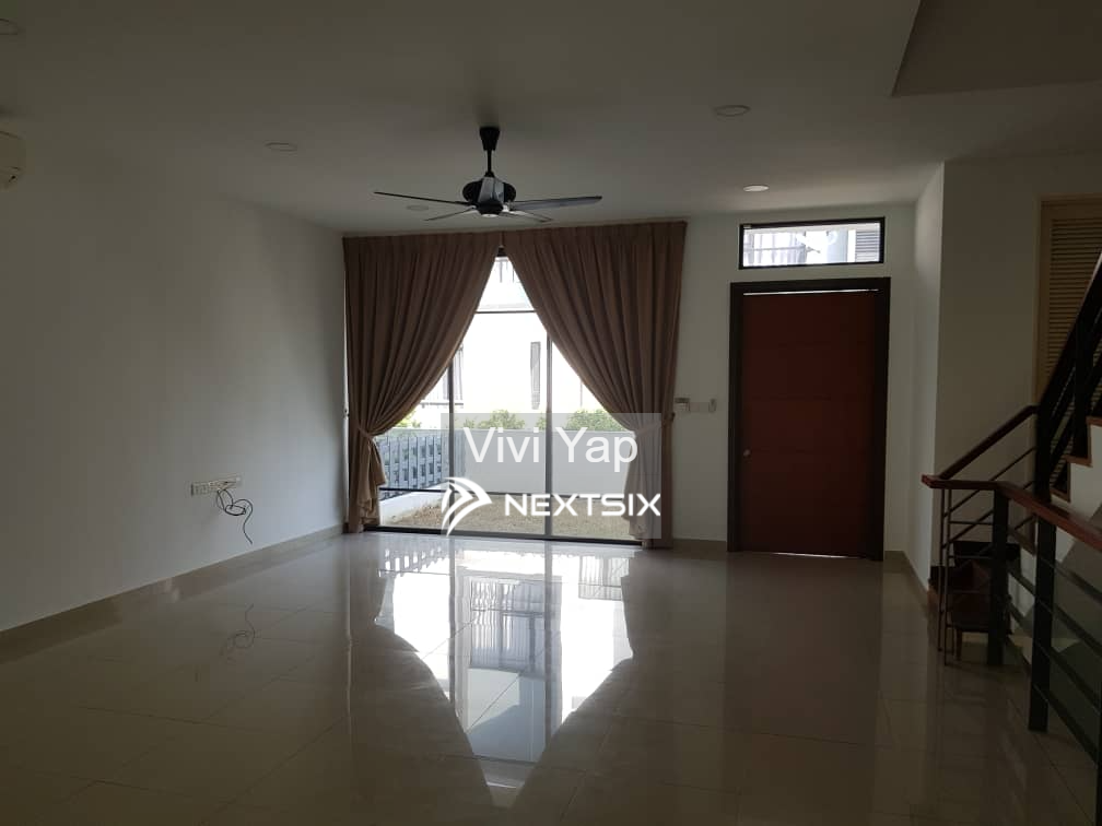 3-sty Terrace/Link House For Sale in Seri Kembangan Selangor - Image 7