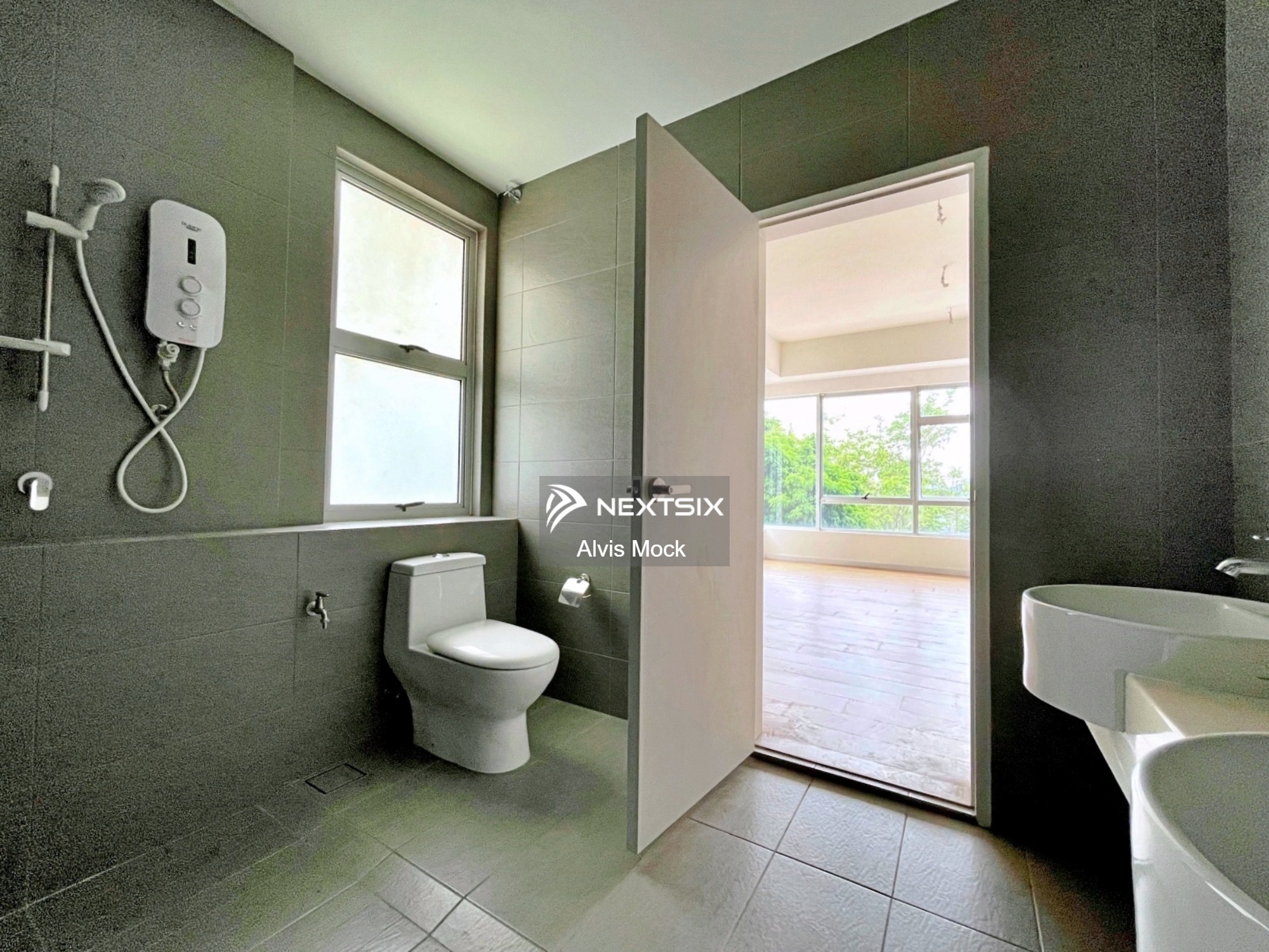 Cluster House For Sale in Kajang Selangor - Image 10