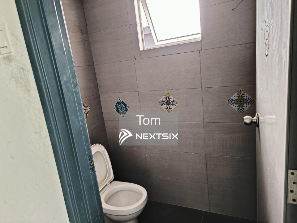 Shop Office For Rent in Rawang Selangor - Image 15