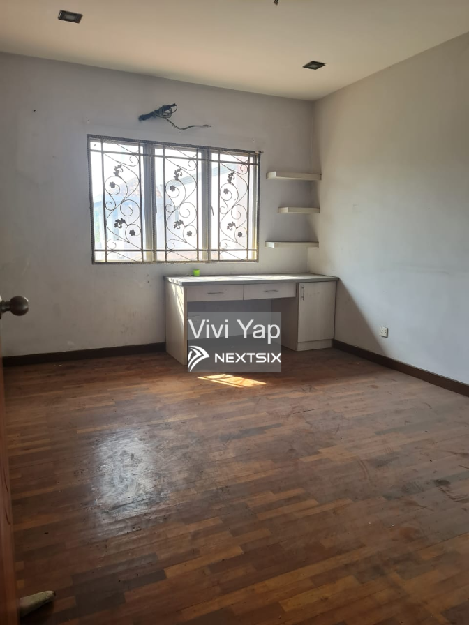 2-sty Terrace/Link House For Sale in Seri Kembangan Selangor - Image 11