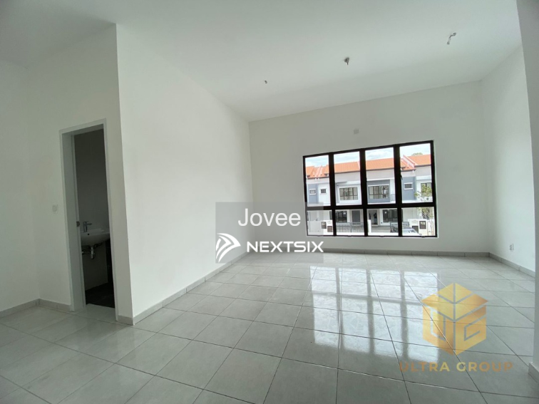 2-sty Terrace/Link House For Rent in Setia Alam Selangor - Image 8