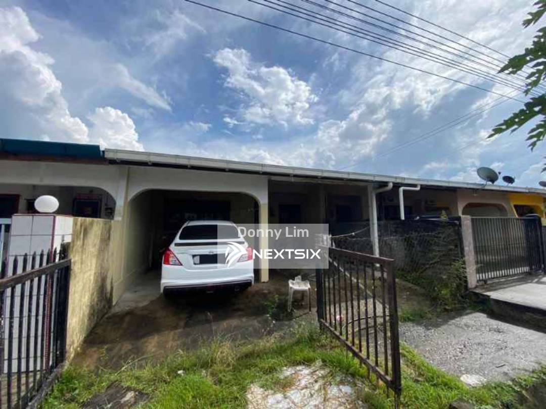 1-sty Terrace/Link House For Sale in Kuching Sarawak - Image 5