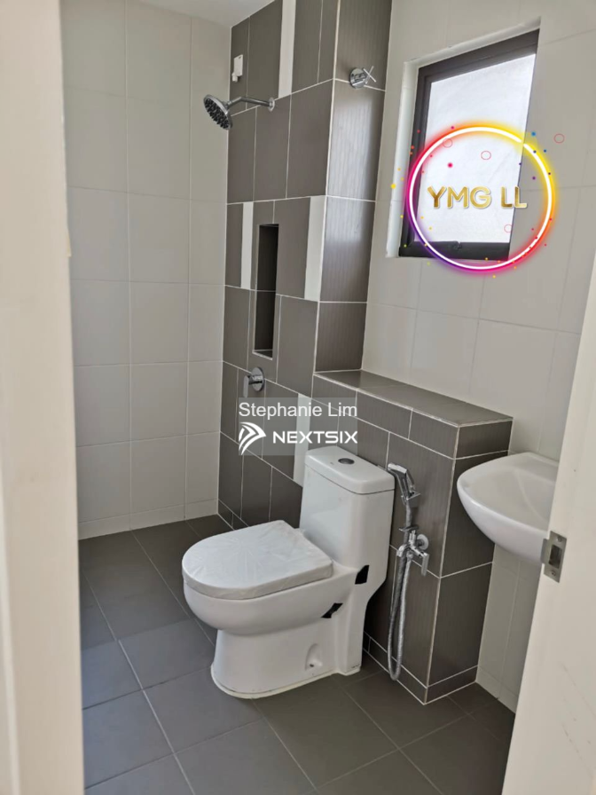 2-sty Terrace/Link House For Sale in Setia Alam Selangor - Image 9