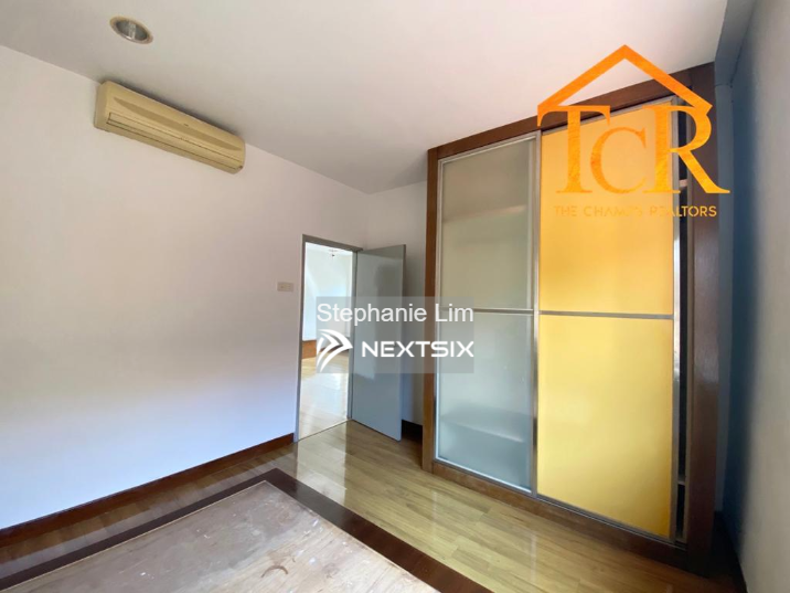 Semi-detached House For Sale in Klang Selangor - Image 12