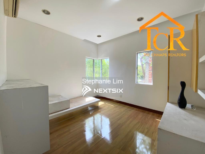 Semi-detached House For Sale in Klang Selangor - Image 15
