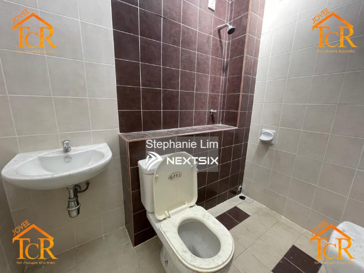 2-sty Terrace/Link House For Sale in Setia Alam Selangor - Image 5