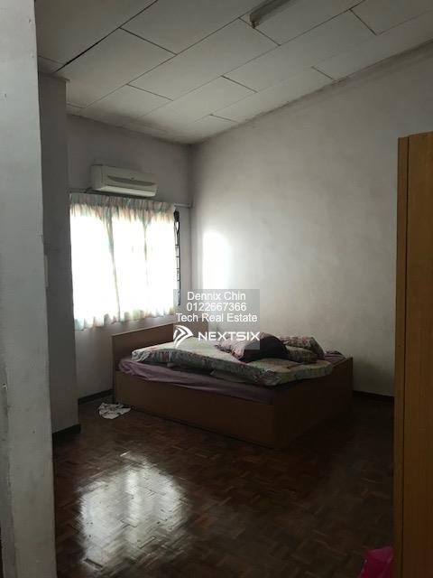 2-sty Superlink House For Sale in Seri Kembangan Selangor - Image 7