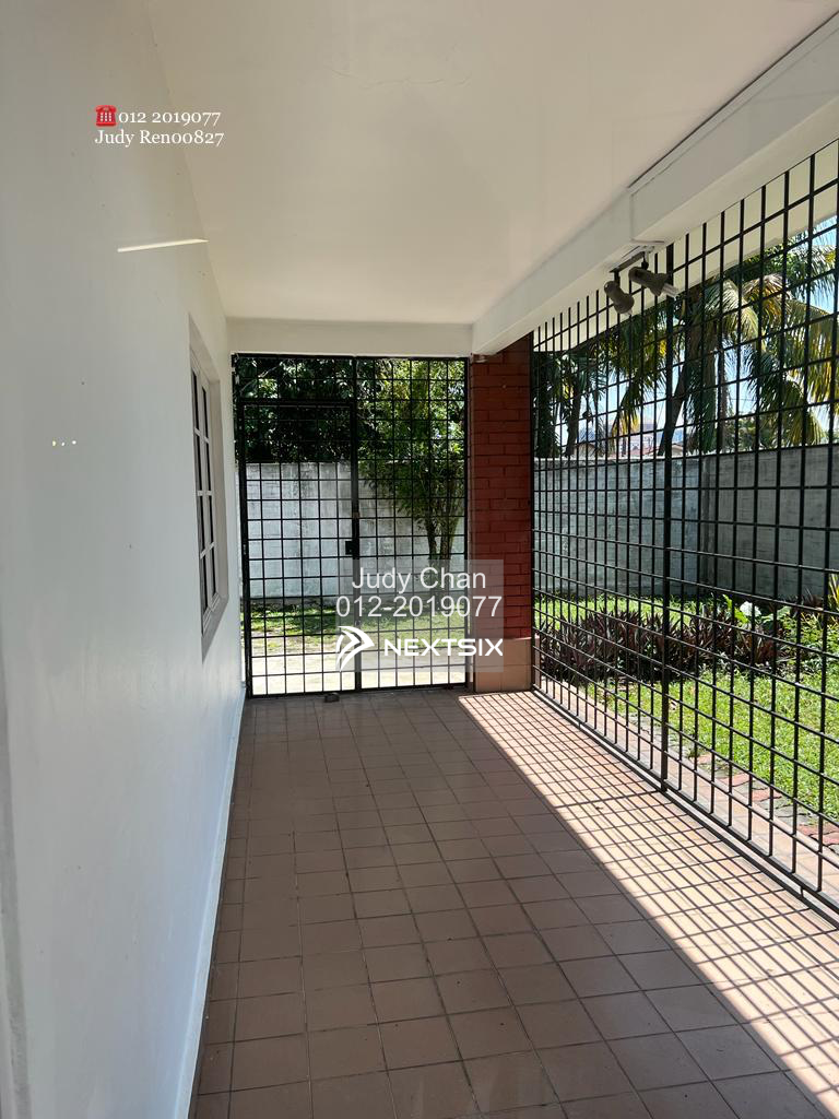 Bungalow For Sale in Petaling Jaya Selangor