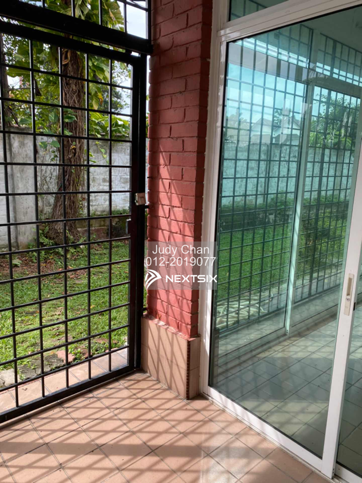 Bungalow For Sale in Petaling Jaya Selangor - Image 10