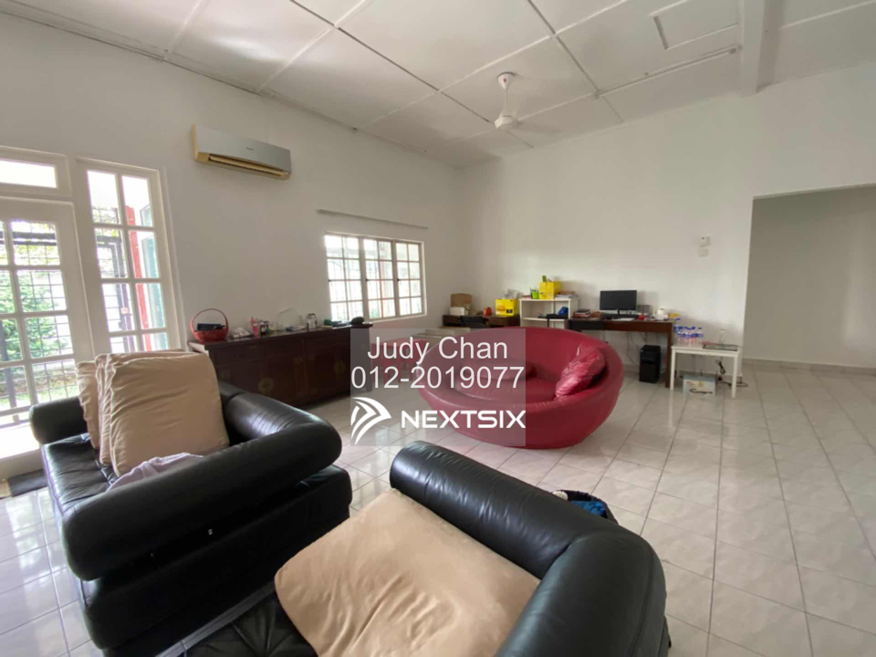 Bungalow For Sale in Petaling Jaya Selangor - Image 8